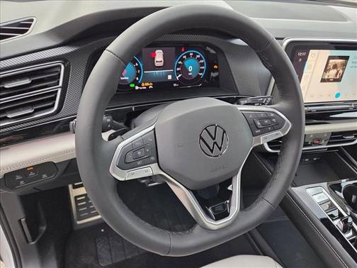 2026 Volkswagen Atlas Cross Sport 2.0T SEL Premium