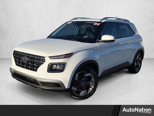 2024 Hyundai VENUE SEL