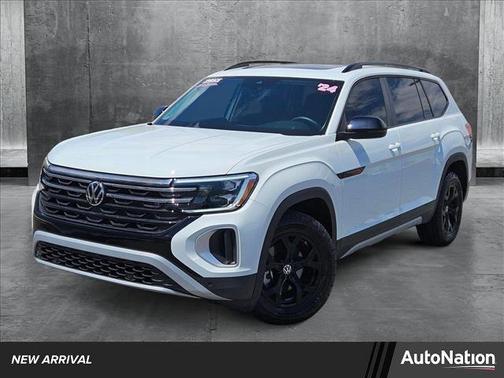 2024 Volkswagen Atlas 2.0T SE w/Technology 4MOTION