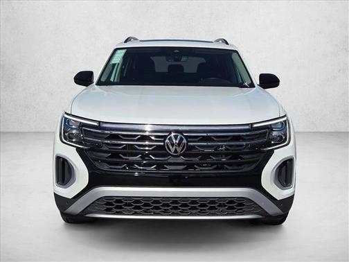 opal white pearl 2026 Volkswagen Atlas Peak Edition