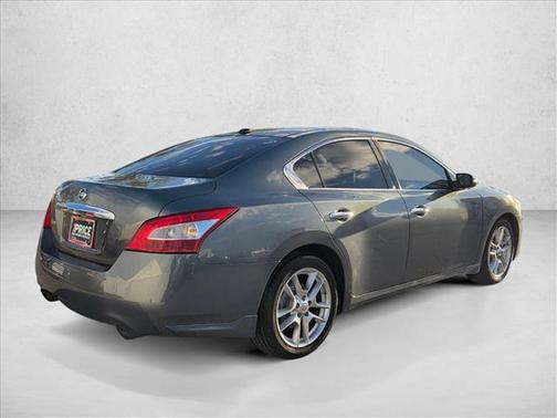 2010 Nissan Maxima SV