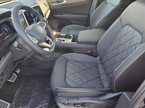 2026 Volkswagen Atlas 2.0T SEL Premium R-Line 4MOTION