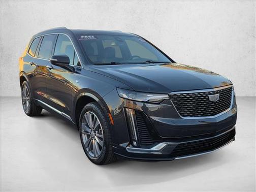 2022 Cadillac XT6 Premium Luxury FWD