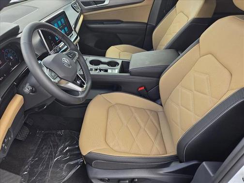 2025 Volkswagen Atlas Cross Sport 2.0T SE