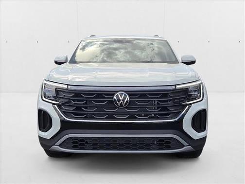 2025 Volkswagen Atlas Cross Sport 2.0T SE