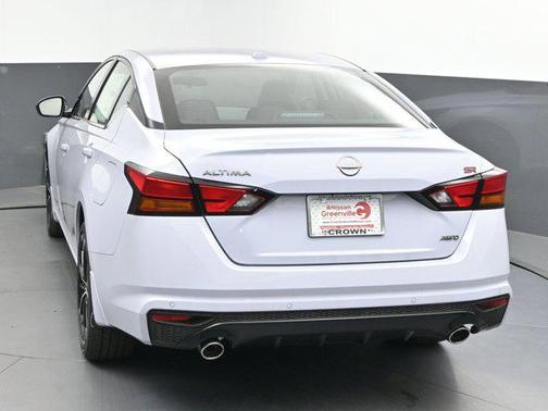 2025 Nissan Altima SR AWD