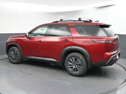 2025 Nissan Pathfinder SV FWD