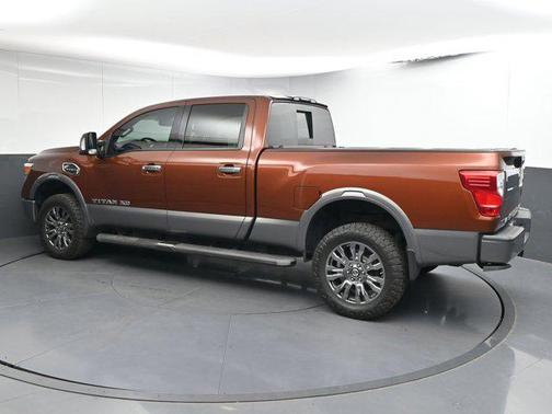 2018 Nissan Titan XD Platinum Reserve