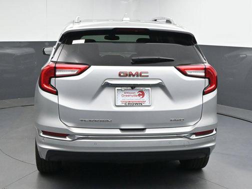 2022 GMC Terrain Denali