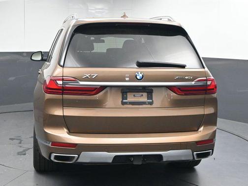 2019 BMW X7 xDrive40i