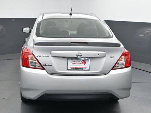 2019 Nissan Versa 1.6 SV