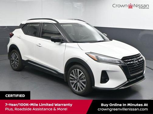 2023 Nissan Kicks SR