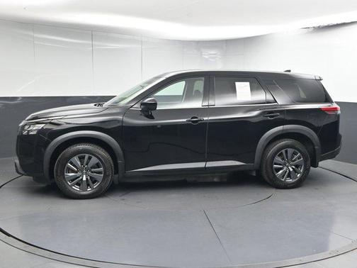 2024 Nissan Pathfinder S 4WD
