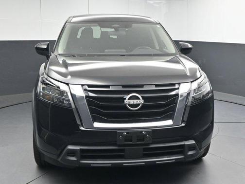2024 Nissan Pathfinder S 4WD