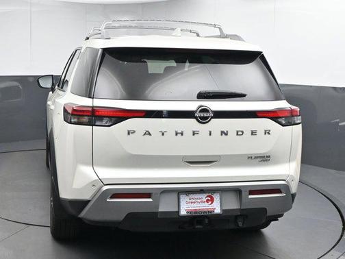 2024 Nissan Pathfinder Platinum 4WD