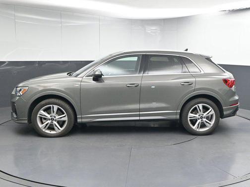 2022 Audi Q3 45 S line Premium Plus