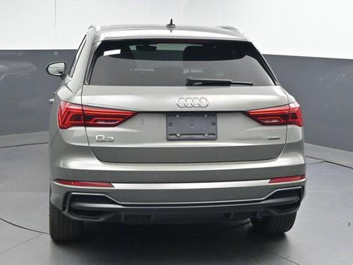 2022 Audi Q3 45 S line Premium Plus