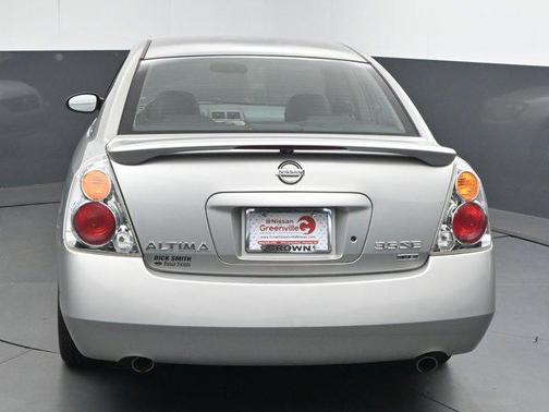 2003 Nissan Altima 3.5 SE