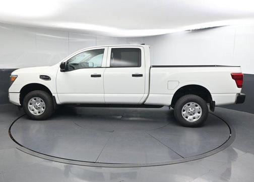 2022 Nissan Titan XD S