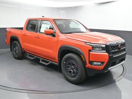 2025 Nissan Frontier PRO-X