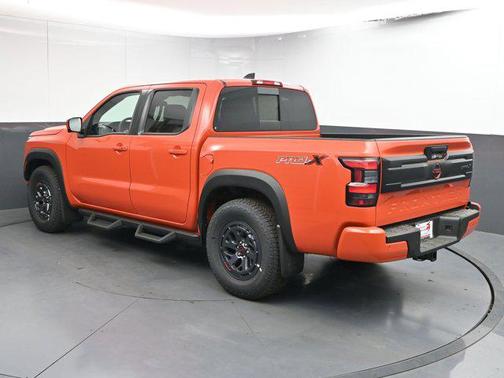 2025 Nissan Frontier PRO-X
