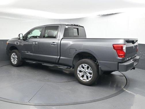 2021 Nissan Titan XD SV