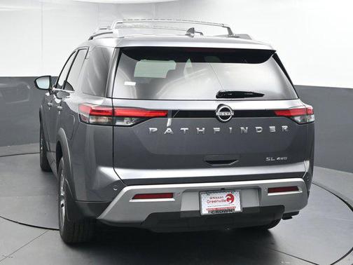 2025 Nissan Pathfinder SL 4WD