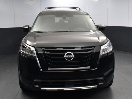 2024 Nissan Pathfinder SL 4WD