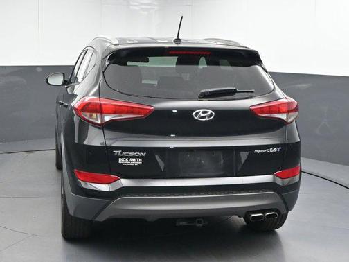 2016 Hyundai TUCSON Sport