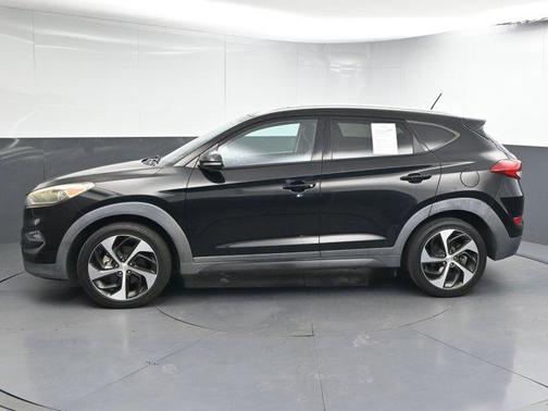 2016 Hyundai TUCSON Sport