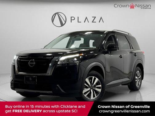2022 Nissan Pathfinder SL 4WD