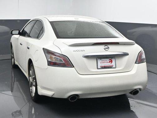 2014 Nissan Maxima SV