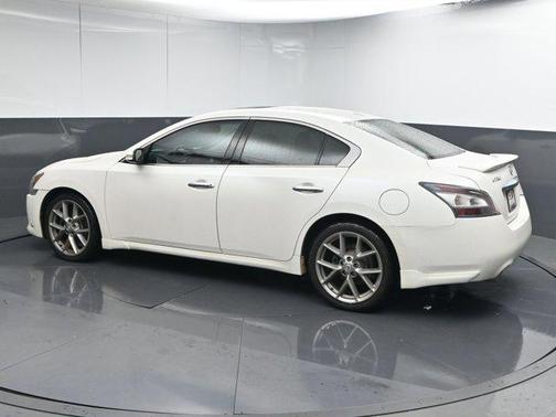 2014 Nissan Maxima SV