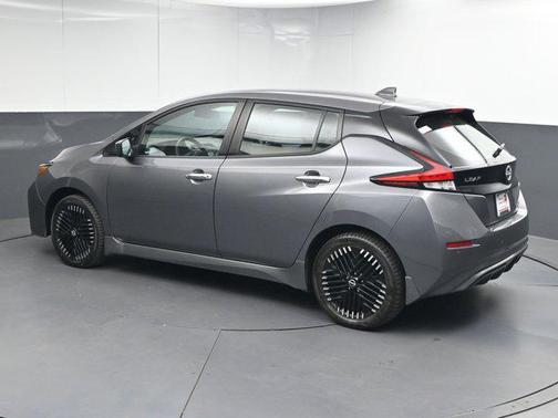 2024 Nissan Leaf SV PLUS