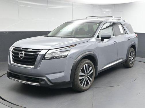 2023 Nissan Pathfinder Platinum 4WD
