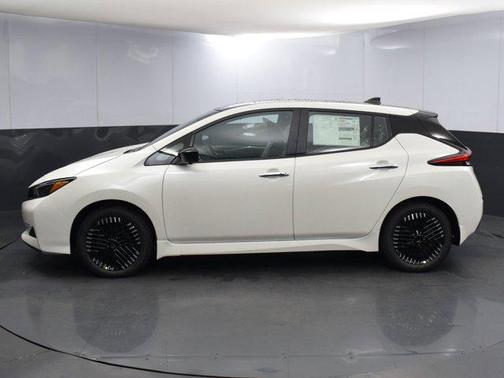 2024 Nissan Leaf SV PLUS