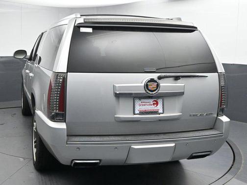 2013 Cadillac Escalade ESV Premium