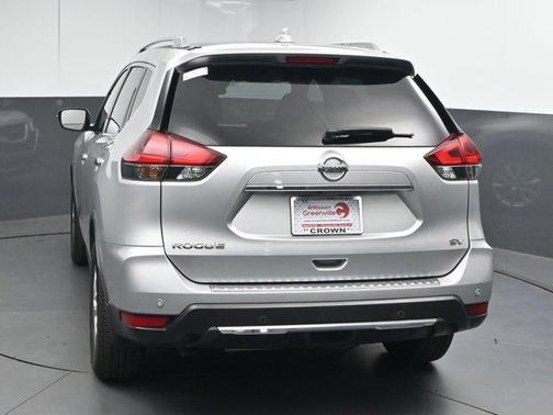 2020 Nissan Rogue SV