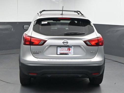2017 Nissan Rogue Sport SV