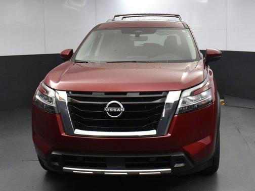 2024 Nissan Pathfinder SL 4WD
