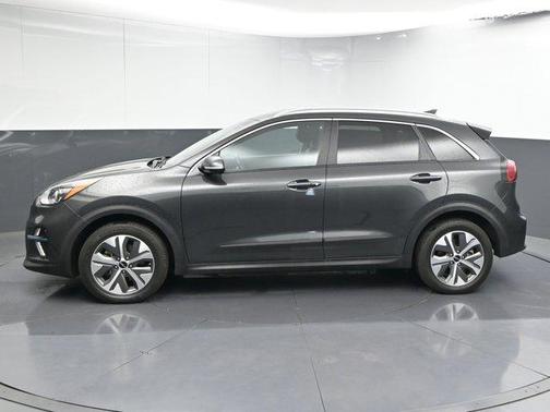 2022 Kia Niro EV S