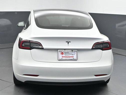 2023 Tesla Model 3 Standard Range