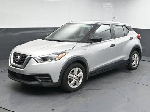 2020 Nissan Kicks S