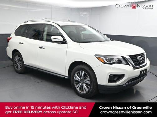 2019 Nissan Pathfinder SL