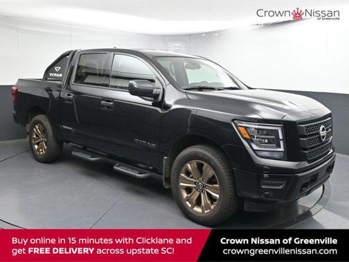 2024 Nissan Titan SV