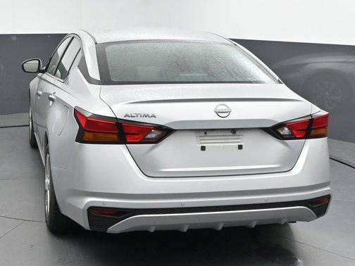 2023 Nissan Altima S FWD