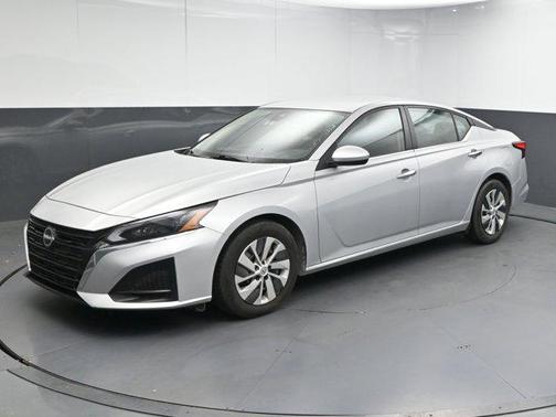 2023 Nissan Altima S FWD