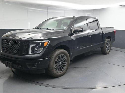 2019 Nissan Titan SV