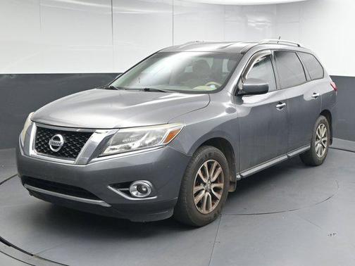 2015 Nissan Pathfinder SV