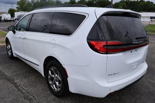 2023 Chrysler Pacifica Limited